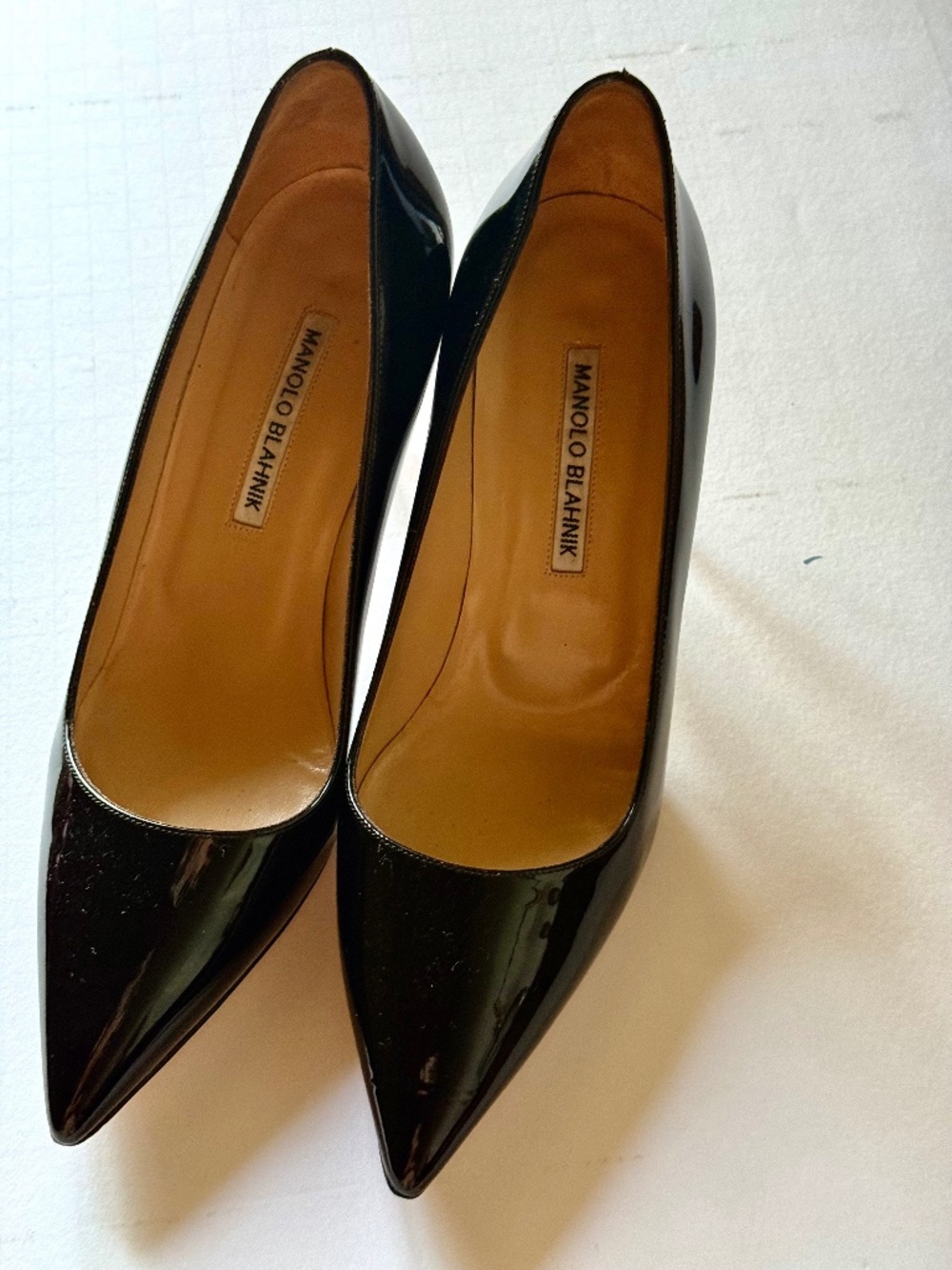 Manolo Blahnik , Black Patent Leather Pumps , Medium High heel , Size 39